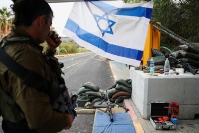 Israeli Military Conducts Sporadic Raids Along Lebanon-Israel Border
