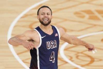 Stephen Curry's 'Night Night' Gesture Takes The World By Storm