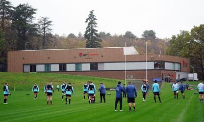 Grenfell campaigners urge RFU to rethink using Kingspan in new training facility