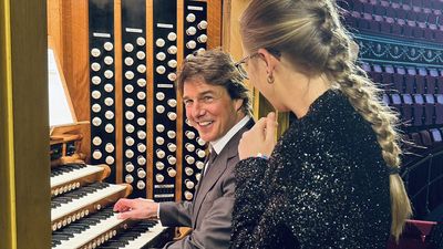 “That’s incredible… that is nuts”: Tom Cruise gets a Royal Albert Hall organ lesson from Anna Lapwood after a surprise appearance at Top Gun: Maverick in Concert