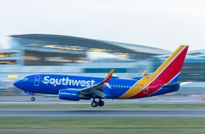 What's in Dia's wallet: Southwest Airlines spreads the luv with a new partner: Icelandair