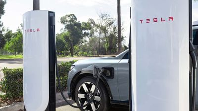 All The Non-Tesla EVs That Can Use Tesla Superchargers In 2025 (Updated)