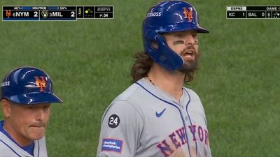 Lip-Reader Breaks Down Heated Moment Between Ex-Teammates in Mets-Brewers Game 1