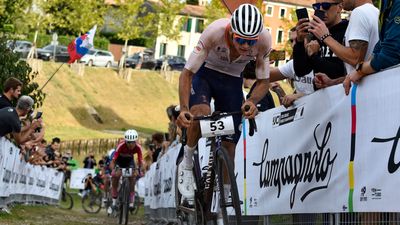 2024 UCI Gravel World Championships: Van der Poel, Mohorič, Kopecky and Vos lead star-studded peloton in Leuven