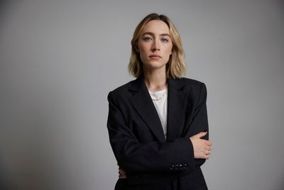 Saoirse Ronan felt happy and settled. That's why she could play an alcoholic in 'The Outrun'