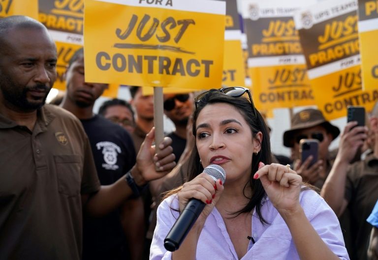 AOC Joins Allred Campaign as he Seeks to Upset Ted…