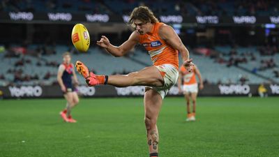 Giants utility James Peatling to leave for Crows