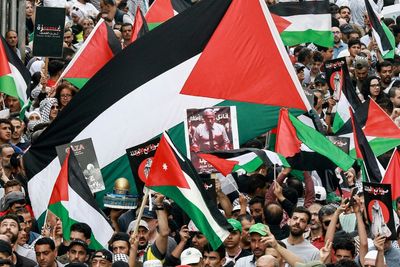 Gaza War Fuels Arab Support For Palestinians, To Little Effect