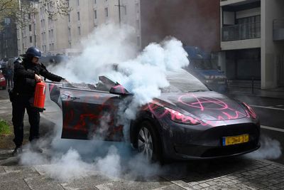 New battery breakthrough may make dangerous EV fires history