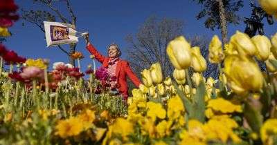 Don't miss getting your Great Big Bulb Dig bag to take home a piece of Floriade