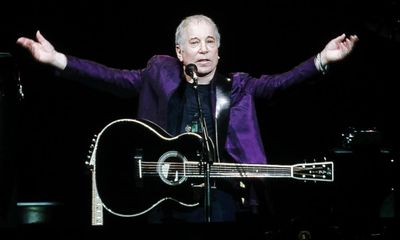 Paul Simon ‘optimistic’ about returning to live shows despite hearing loss