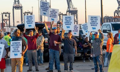 US dock workers agree on deal with port operators to end strike