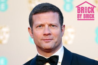 Dermot O’Leary backs The Independent’s Brick by Brick campaign as Persimmon donates £25k to appeal