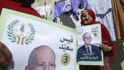 Fear and resignation ahead of Tunisia's 'lopsided' presidential polls