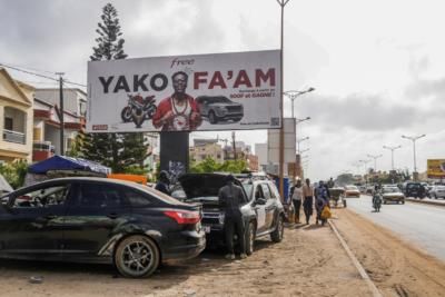 Senegal Embracing Wolof Language Over French Influence