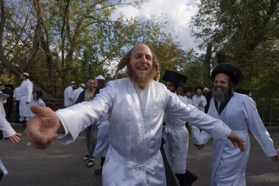 Thousands of Jewish pilgrims make journey to Ukraine despite war warnings