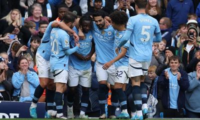 Manchester City see off Fulham after Jérémy Doku adds to Kovacic double