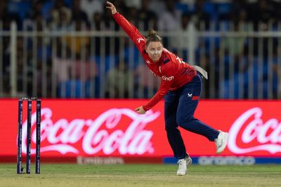 Spinner Linsey Smith impresses as England beat Bangladesh at T20 World Cup