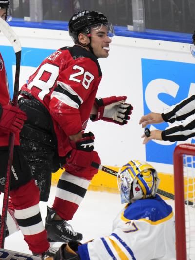 New Jersey Devils Sweep Buffalo Sabres In Prague Series