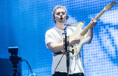 Sam Fender shares album update