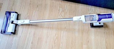 Shark Clean & Empty Cordless Vacuum Cleaner review: light as a feather