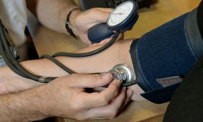 GP care analysis casts doubt on Labour pledge to ‘bring back the family doctor’