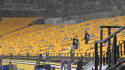 Steelers–Cowboys Game Delayed a Long Time Because of Inclement Pittsburgh Weather