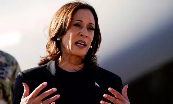 Kamala Harris seeks to gain election edge over Donald Trump with media blitz – US politics live