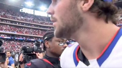 Stefon Diggs's Look at Josh Allen After Texans' Win Over Bills Became Funny Meme