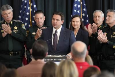 Gov. Desantis Warns Of Potential Storm Surge In Tampa Bay