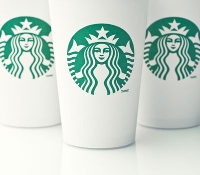 PEP vs. SBUX: Which Underperforming Dividend Stock is a Better Value?