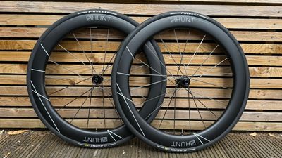 HUNT 60 Limitless UD Carbon Spoke Aero Disc Wheelset