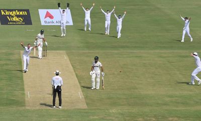 England finish day two of first Test on 96-1 after Pakistan post score of 556 – as it happened