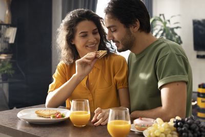 Eggs Or Toast? Breakfast For Weight Loss Depends On Your Gender