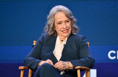 Kathy Bates' mother played down Oscars win saying star 'didn't discover cure for cancer'