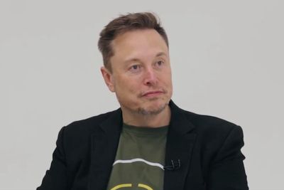 Elon Musk makes it clear he’s got no regrets over Kamala Harris assassination post