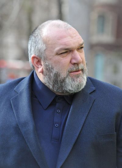 Neil ‘Razor’ Ruddock on his ‘terrifying’ weight problem: ‘I’d take a taxi 400 yards to the racecourse’