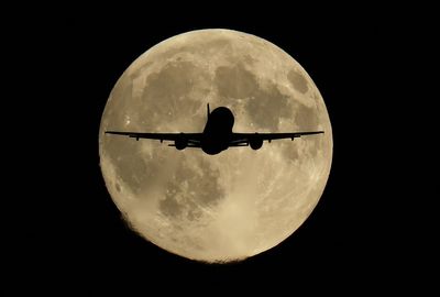 October Harvest Moon: How to see the first supermoon of 2025