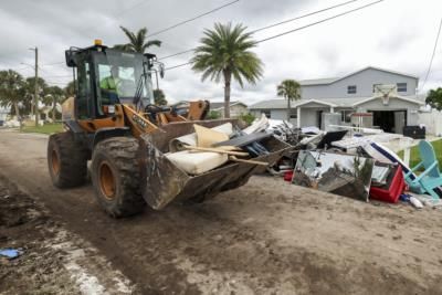 Hurricane Milton's Track Wobbles, Tampa Bay Area At Risk