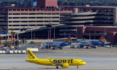 Two women kicked off Spirit Airlines flight for wearing crop tops