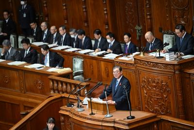 Japan PM To Dissolve Parliament For 'Honeymoon' Snap Election