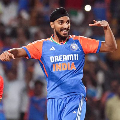Arshdeep Singh on the brink of zooming past Jasprit Bumrah, Bhuvneshwar Kumar records