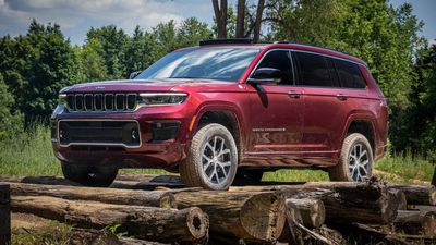 Dead: V-8 Jeep Grand Cherokee L