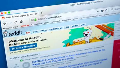 Reddit Stock Gains After Jefferies Initiates With Bullish View On Ad Strength, AI Deals