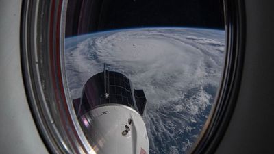 NASA astronaut photographs Hurricane Milton from space, right before it hits