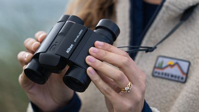 Nikon aims sights at Canon with its new image-stabilized binoculars