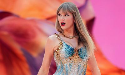 Ministers facing questions over Met’s VIP protection for Taylor Swift