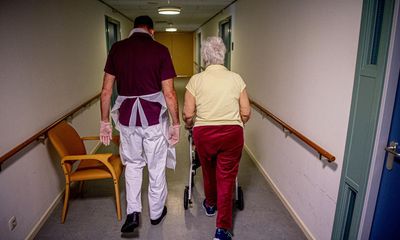 Record number of men in care work in England as immigration eases jobs crisis