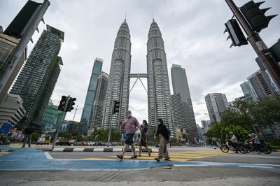 Malaysia could reach high-income status by 2028, World Bank says