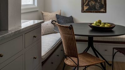 What to Put in a Small Dining Room, Besides a Table? 6 Things Interior Designers Always Include